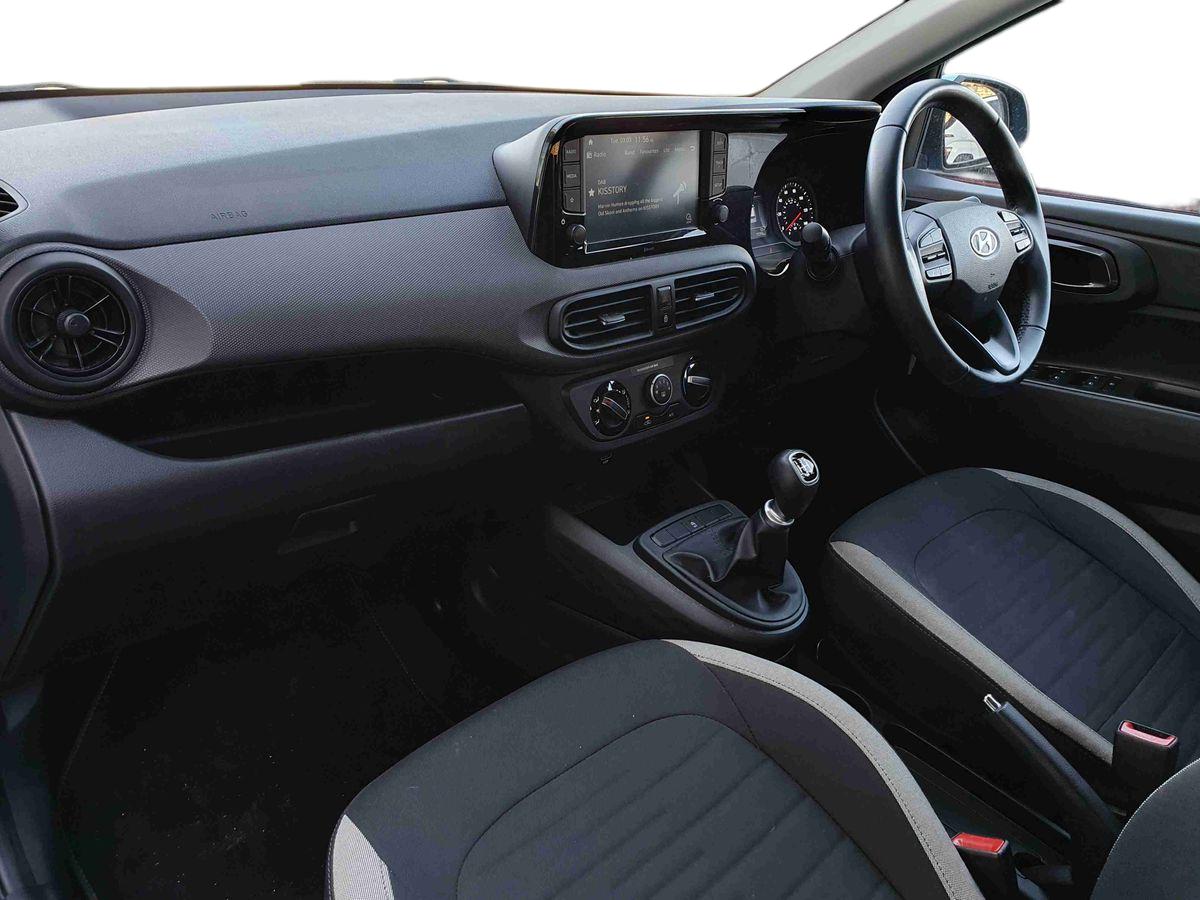 Used Hyundai i10 2021 for sale - 77739919: Photo 15