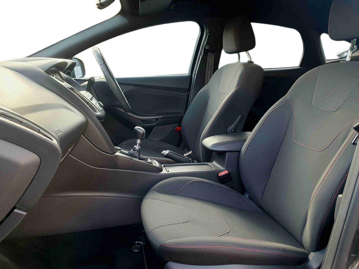 Used Ford Focus 2017 for sale - 77665003: Photo 16