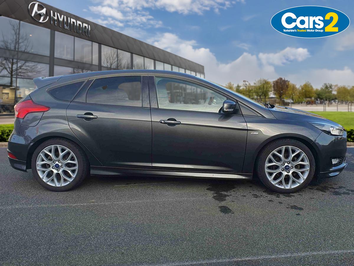 Used Ford Focus 2017 for sale - 77665003: Photo 2