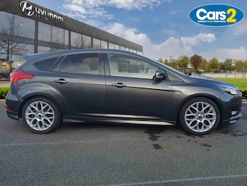 Used Ford Focus 2017 for sale - 77665003: Photo