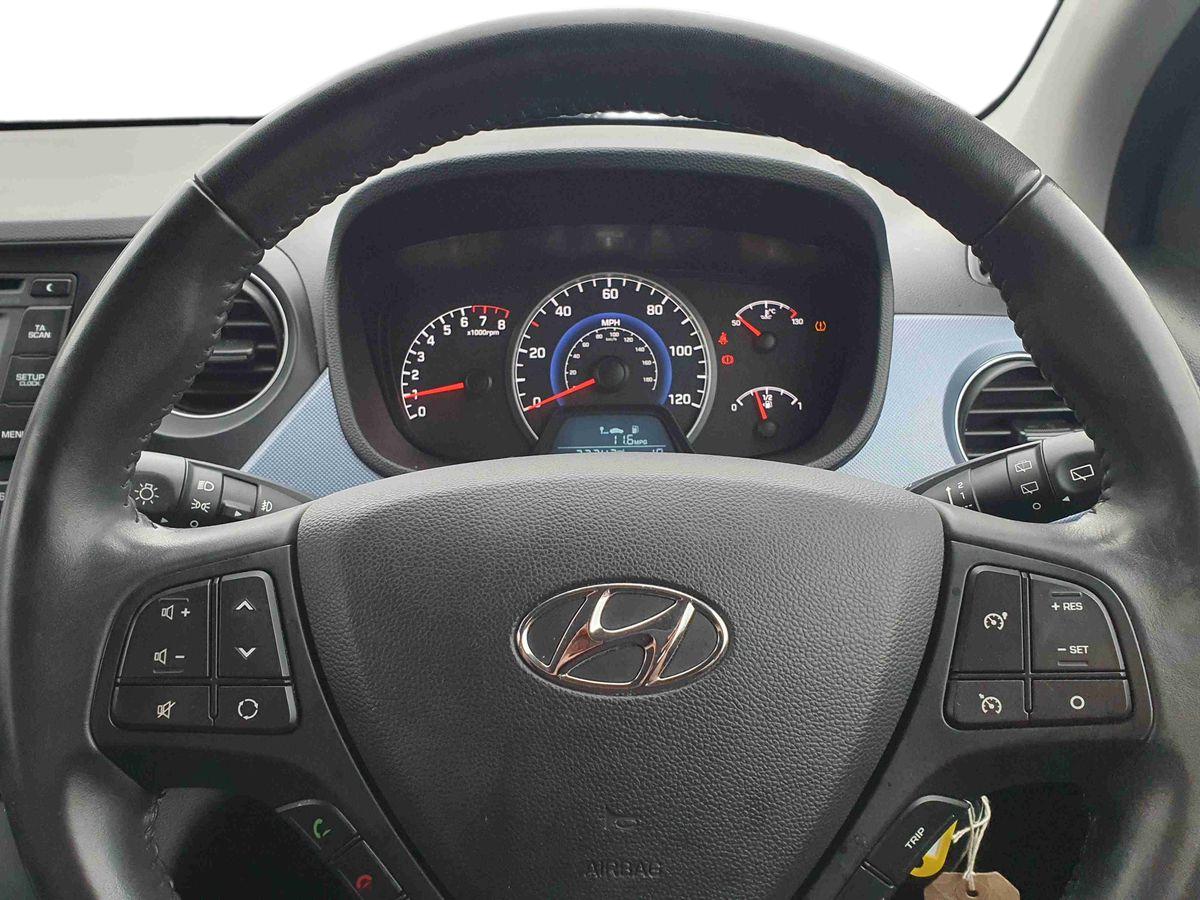 Used Hyundai i10 2016 for sale - 76684344: Photo 13