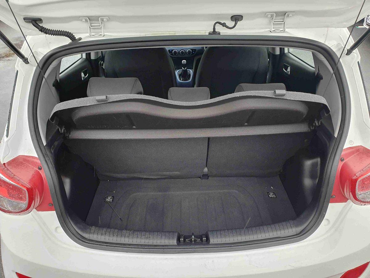 Used Hyundai i10 2016 for sale - 76684344: Photo 18