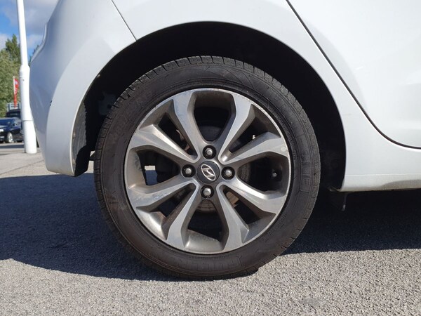 Used Hyundai i10 2020 for sale - 75771567: Photo 9