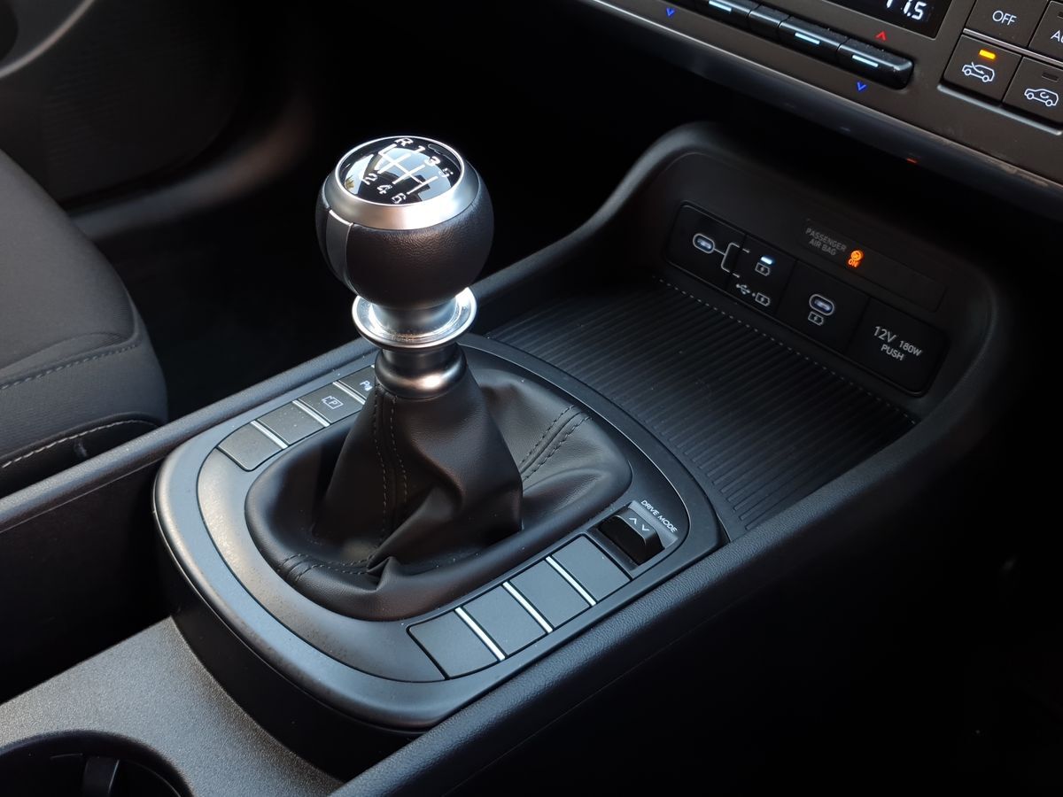 Used Hyundai KONA 2023 for sale - 76640160: Photo 22