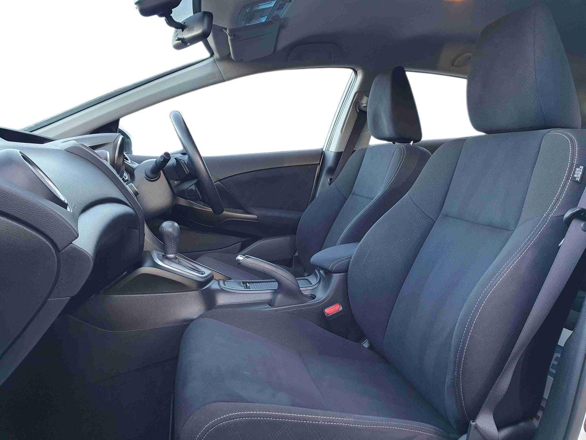 Used Honda Civic 2015 for sale - 76696536: Photo 16