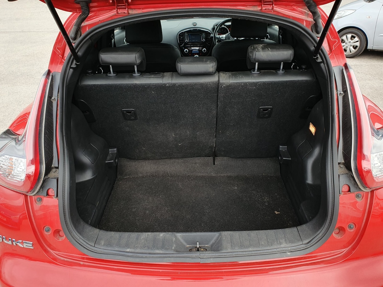 Vehicle 28
