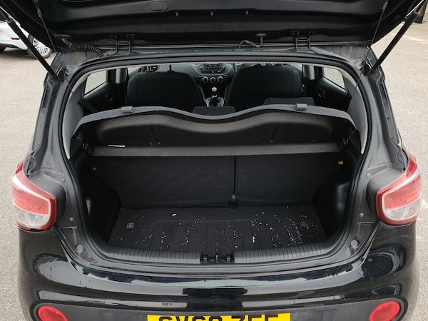 Used Hyundai i10 2018 for sale - 75465705: Photo 7