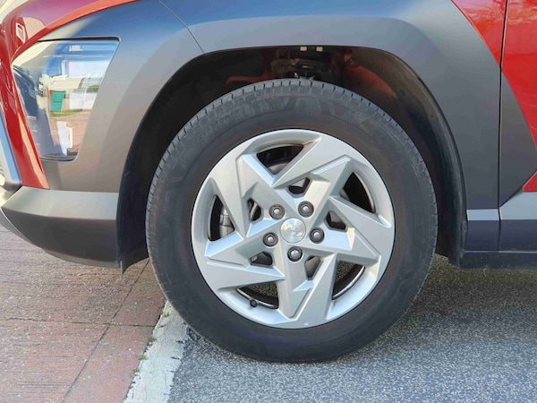 Used Hyundai KONA 2023 for sale - 76124274: Photo 9