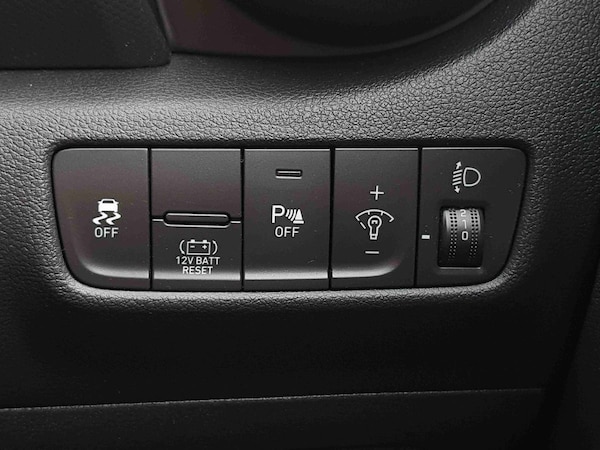 Used Hyundai KONA 2022 for sale - 76229468: Photo 24