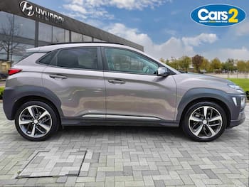 Used Hyundai KONA 2018 for sale - 79512102: Photo