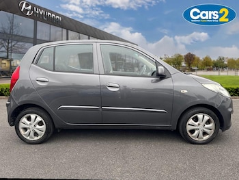 Used Hyundai i10 2013 for sale - 79226092: Photo
