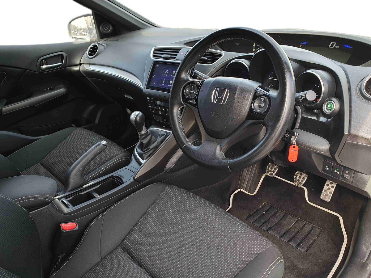 Used Honda Civic 2017 for sale - 77964999: Photo 10