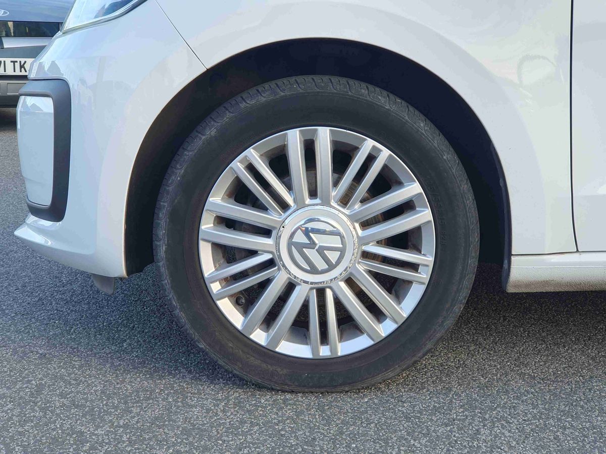 Used Volkswagen up! 2018 for sale - 77739947: Photo 9