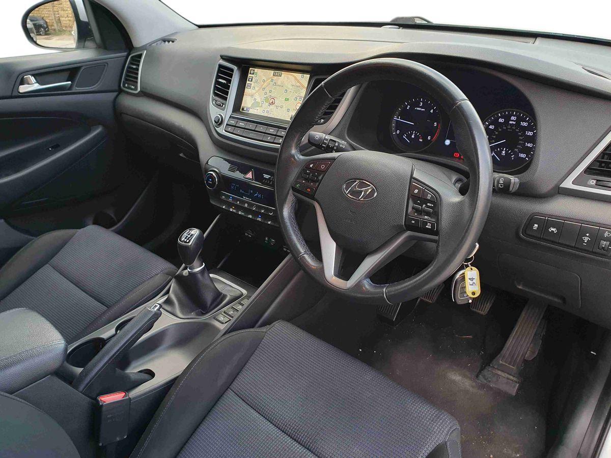 Used Hyundai TUCSON 2017 for sale - 76704506: Photo 10