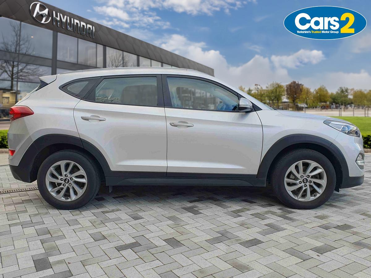 Used Hyundai TUCSON 2017 for sale - 76704506: Photo 2