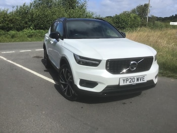 Used Volvo XC40 2020 for sale - 79570207: Photo