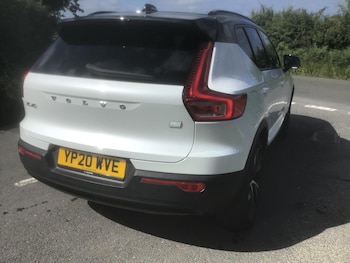 Used Volvo XC40 2020 for sale - 79570207: Photo