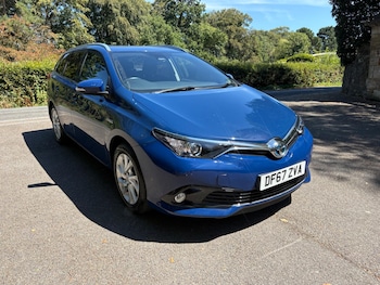 Used Toyota Auris 2018 for sale - 79570197: Photo