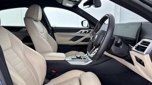 Used BMW i4 2025 for sale - 76234595: Photo 11
