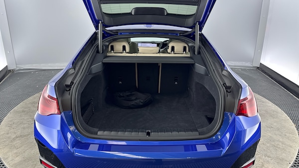 Used BMW i4 2025 for sale - 76234595: Photo 13