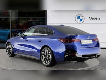 Used BMW i4 2025 for sale - 76234595: Photo 2