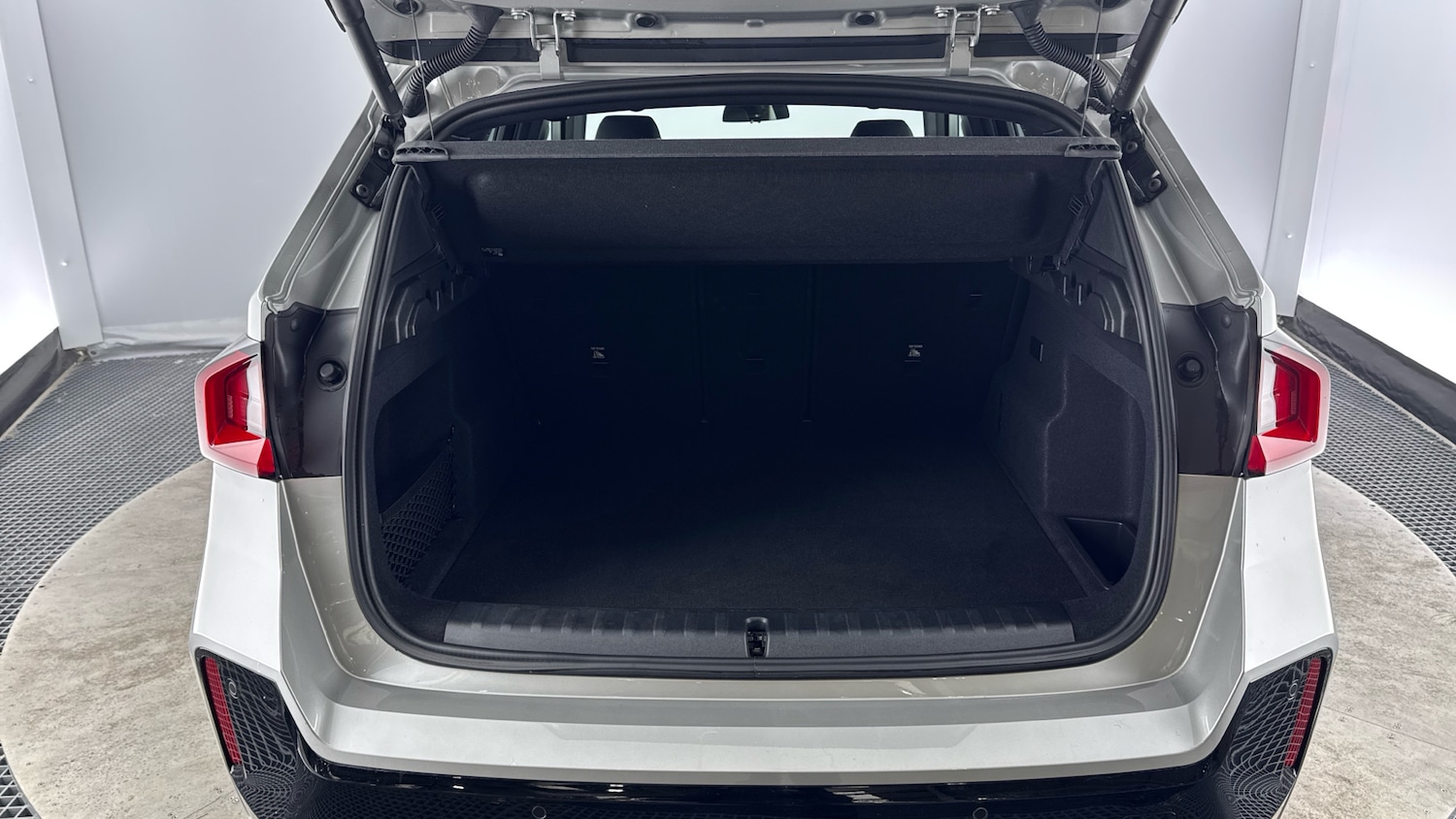 Used BMW iX1 2025 for sale - 76436483: Photo 13