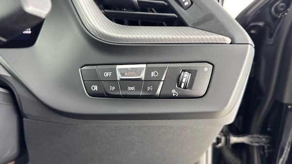 Used BMW 1 Series 2024 for sale - 76234593: Photo 30