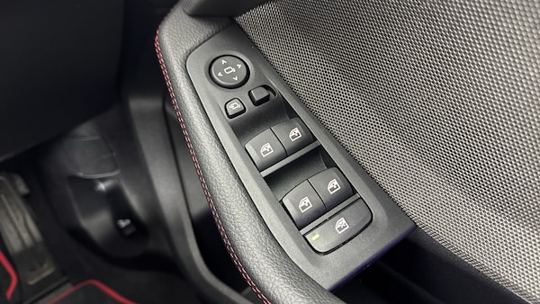 Used BMW 1 Series 2024 for sale - 76234593: Photo 31