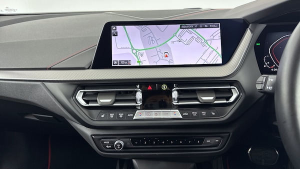 Used BMW 1 Series 2024 for sale - 76234593: Photo 8
