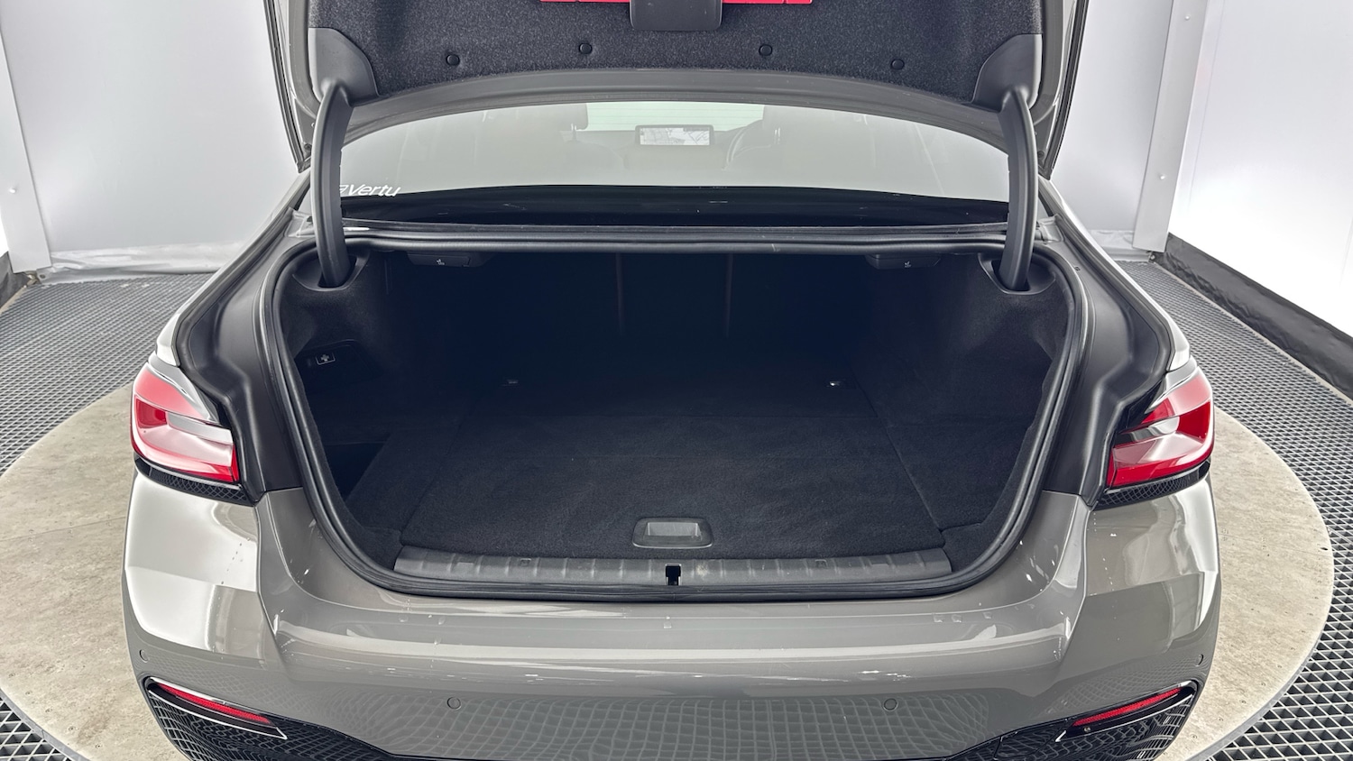 Used BMW 5 Series 2022 for sale - 77357174: Photo 13