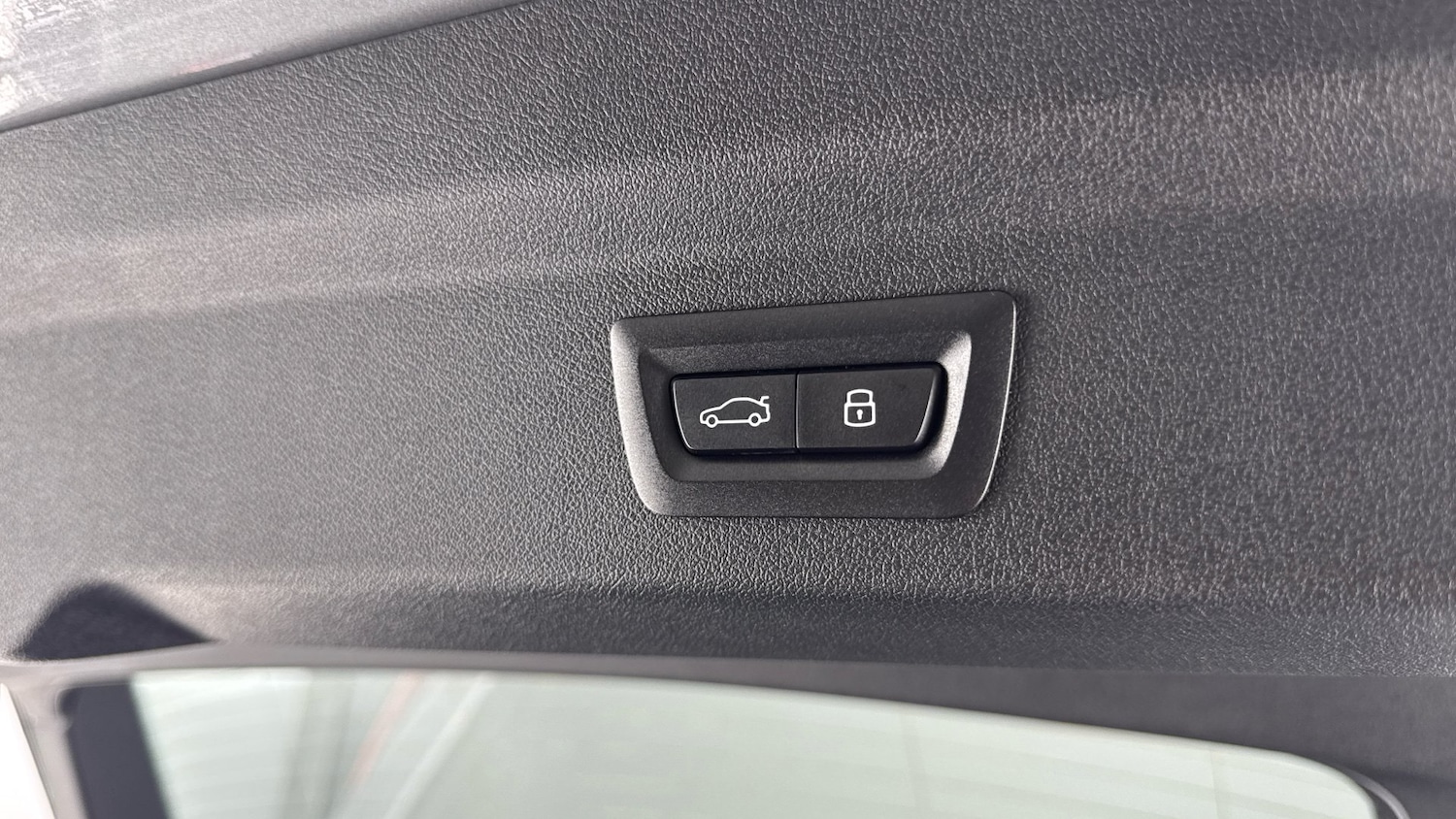 Used BMW iX2 2025 for sale - 76776336: Photo 28