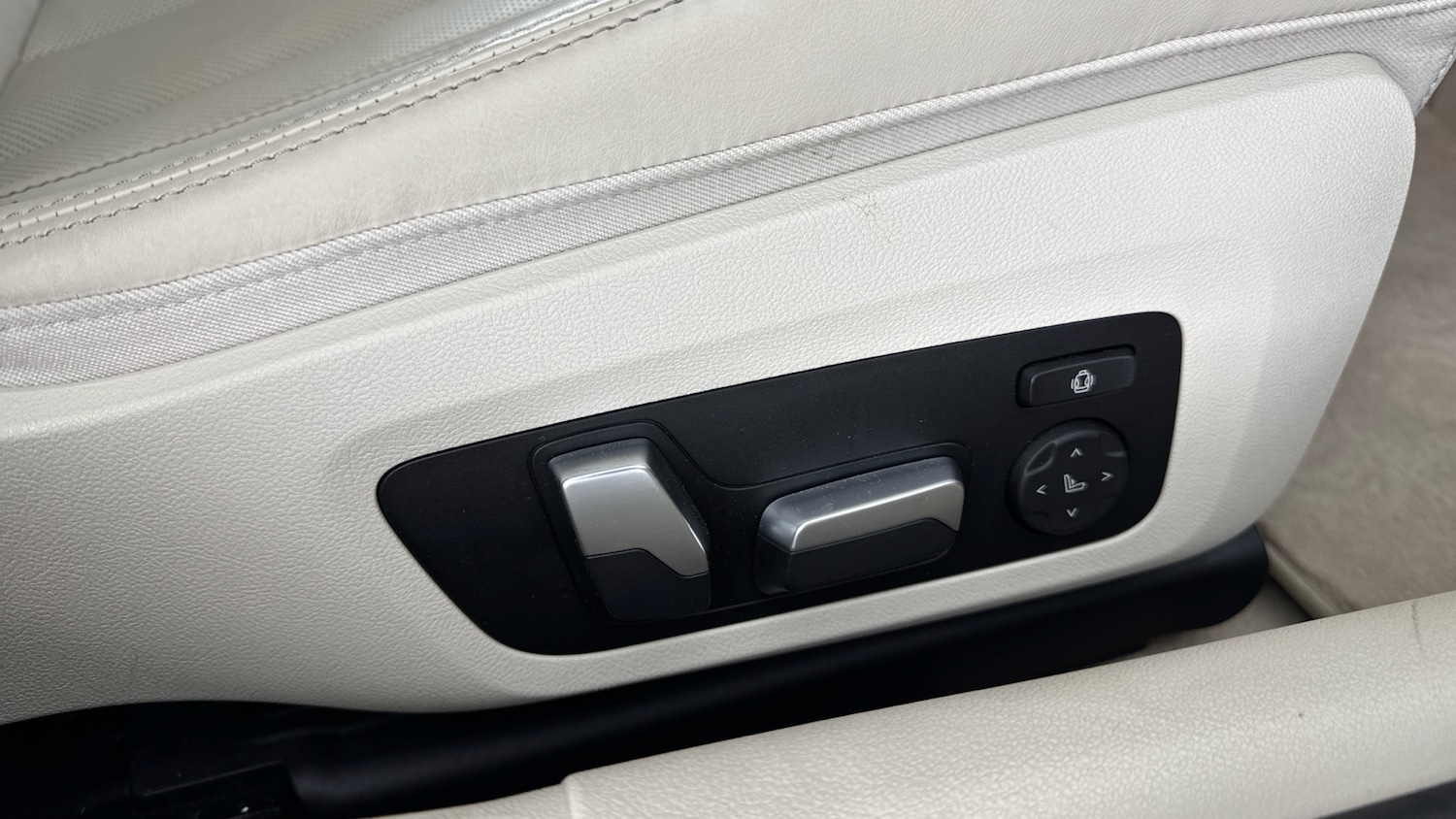 Used BMW 8 Series 2023 for sale - 76396818: Photo 19