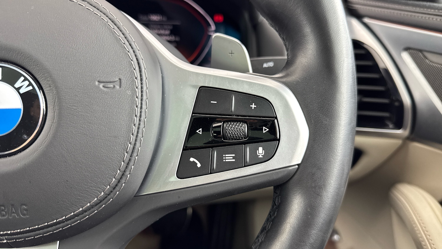 Used BMW 8 Series 2023 for sale - 76396818: Photo 31