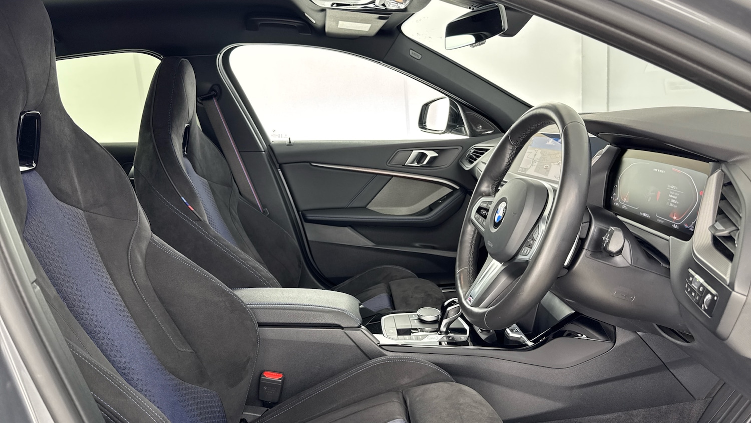 Used BMW 1 Series 2023 for sale - 76643240: Photo 11