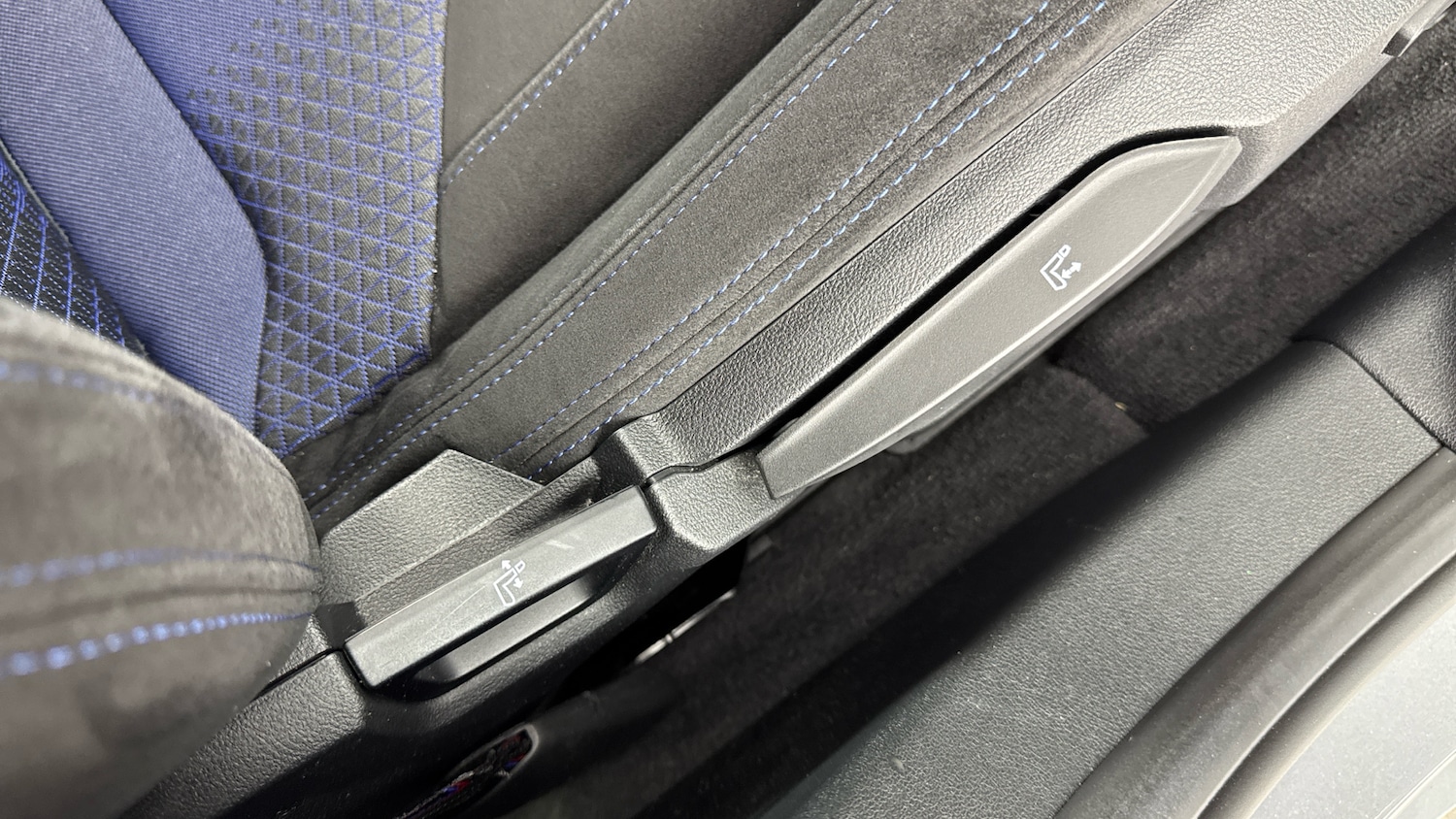 Used BMW 1 Series 2023 for sale - 76643240: Photo 28