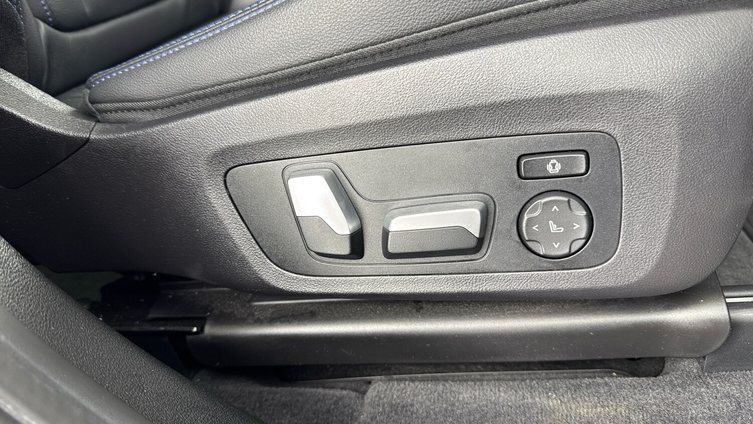 Used BMW iX3 2022 for sale - 77490602: Photo 42