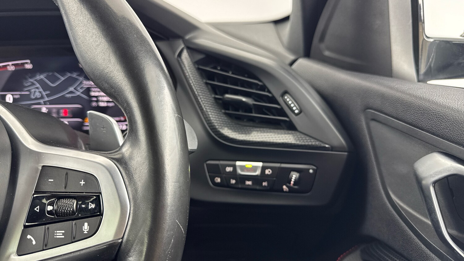 Used BMW 1 Series 2021 for sale - 77902313: Photo 40