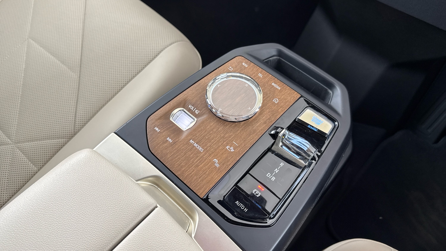 Used BMW iX 2022 for sale - 77543523: Photo 10