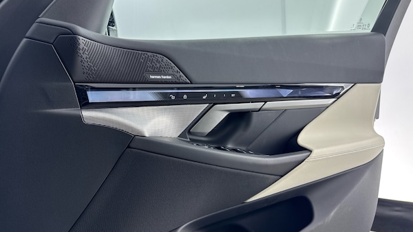 Used BMW i5 2025 for sale - 76302840: Photo 28