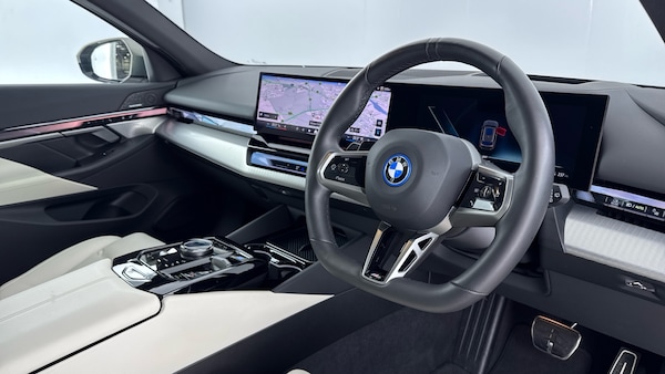 Used BMW i5 2025 for sale - 76302840: Photo 6