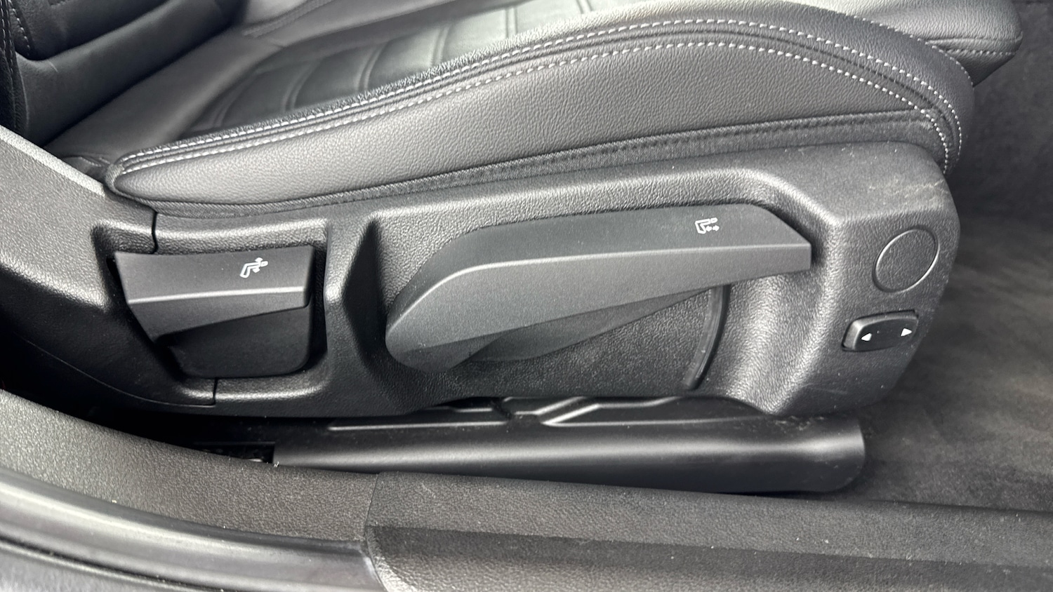 Used BMW 3 Series 2021 for sale - 78190861: Photo 32