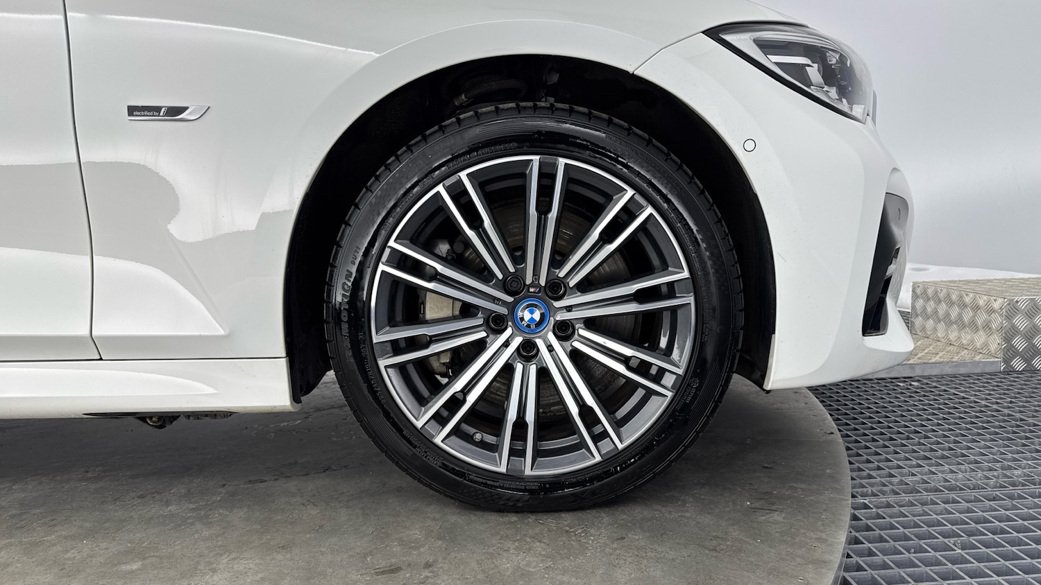 Used BMW 3 Series 2021 for sale - 77601926: Photo 14