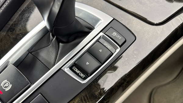 Used BMW 6 Series 2018 for sale - 76234589: Photo 33
