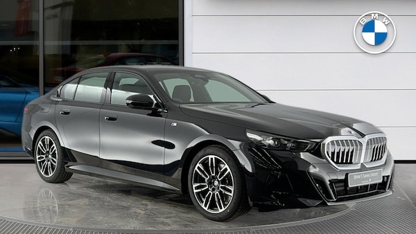 Used BMW 5 Series 2025 for sale - 76104619: Photo 1