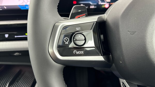 Used BMW 5 Series 2025 for sale - 76104619: Photo 24