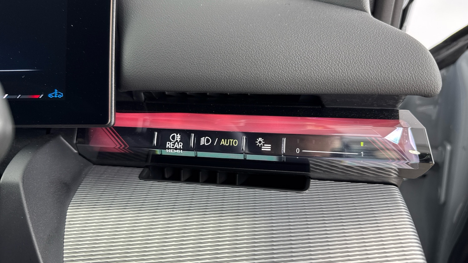 Used BMW 5 Series 2025 for sale - 76908445: Photo 30