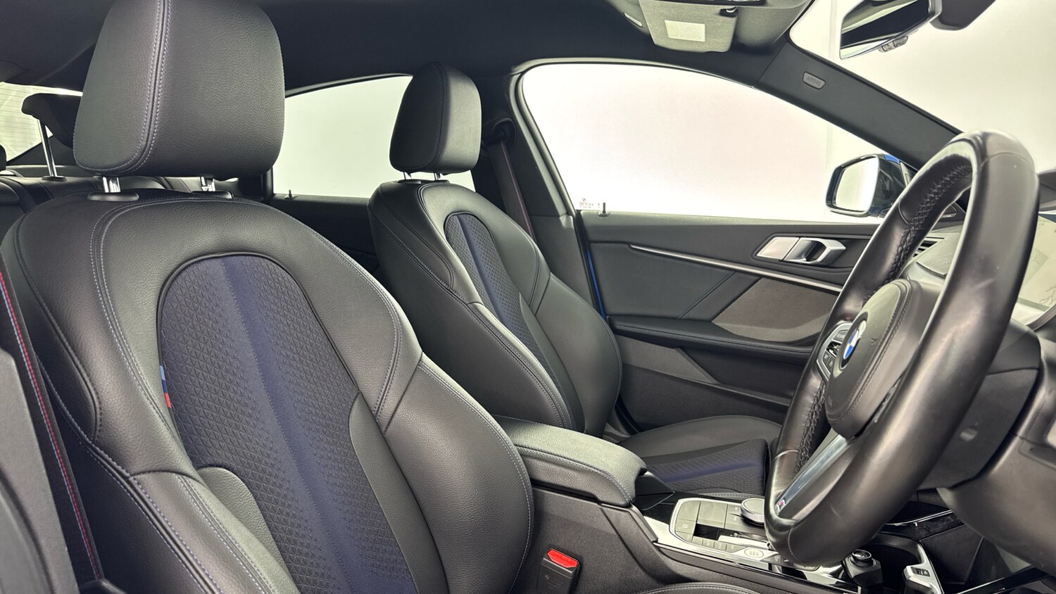 Used BMW 2 Series 2023 for sale - 77803517: Photo 11