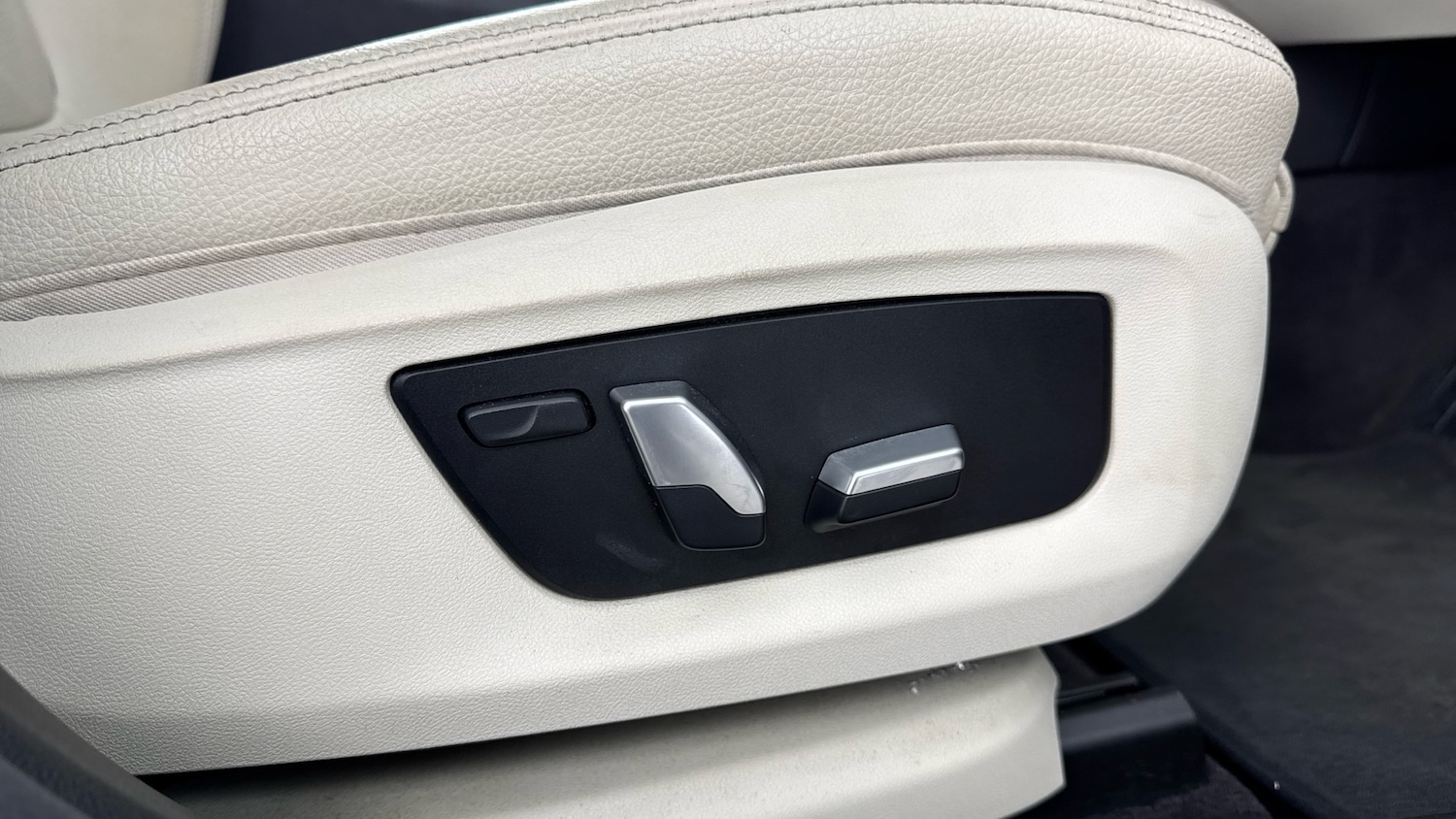 Used BMW 6 Series 2020 for sale - 77691470: Photo 19