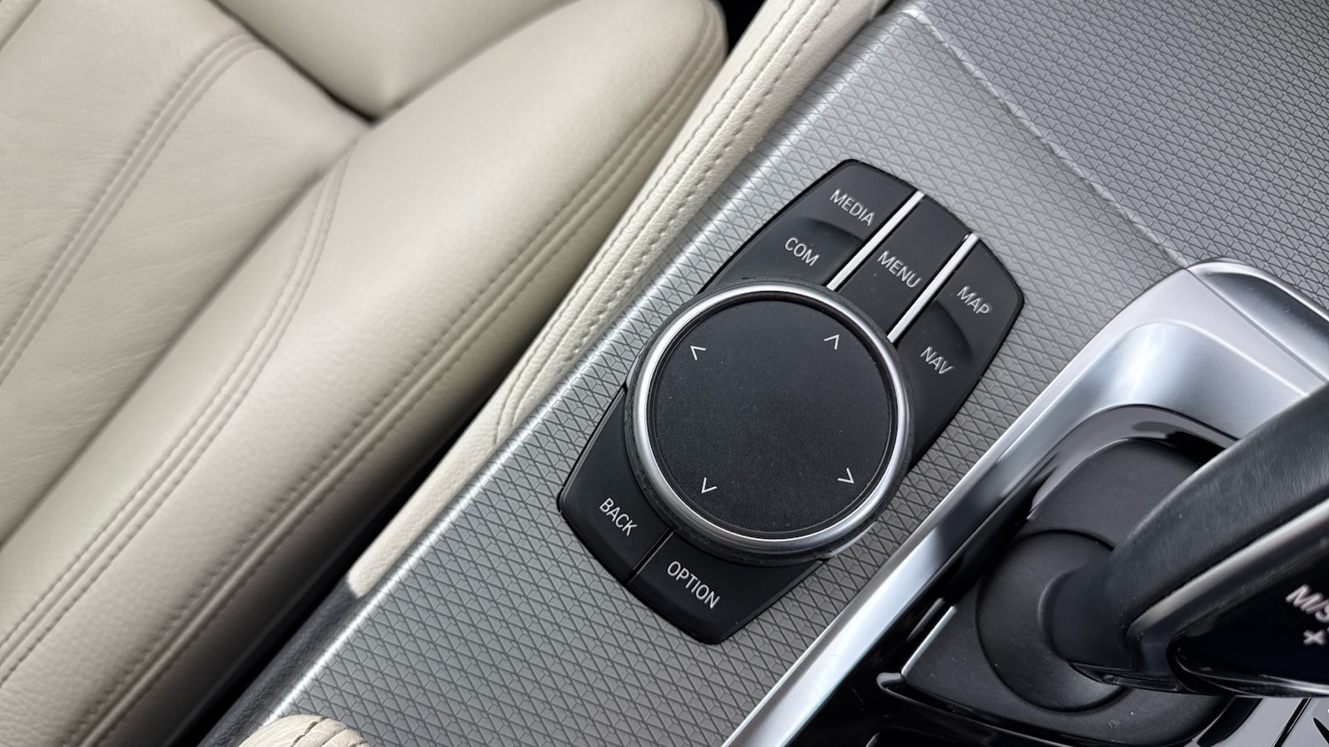 Used BMW 6 Series 2020 for sale - 77691470: Photo 20