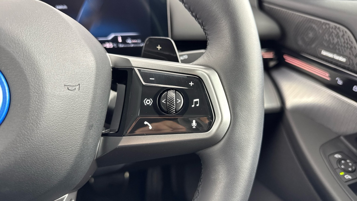 Used BMW 5 Series 2024 for sale - 76627905: Photo 33